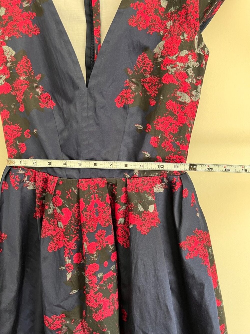 ASOS Navy & Hot Pink Floral Fit & Flare Dress Deep V – US 4 / UK 8 - Picture 13 of 13